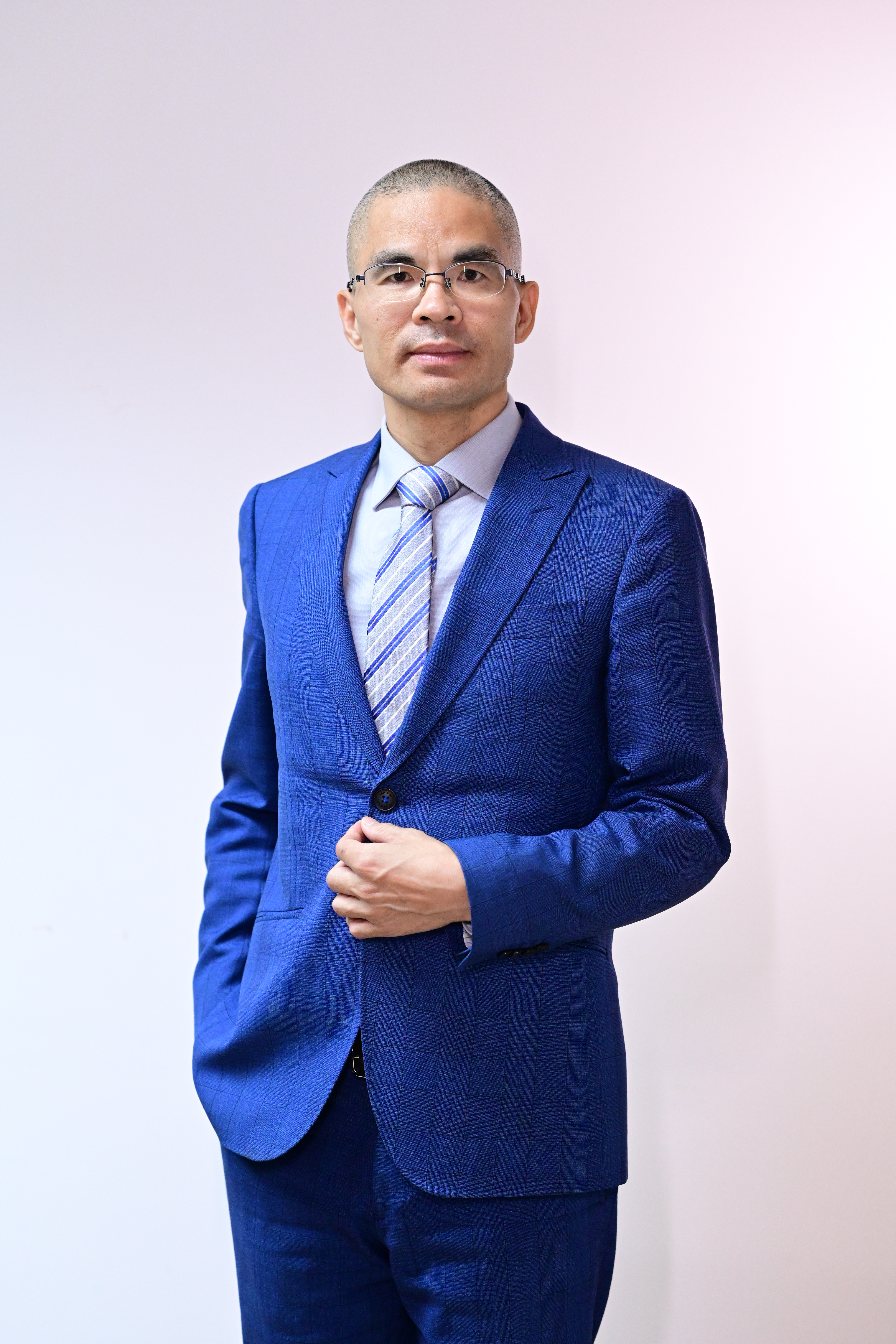 郑健主任